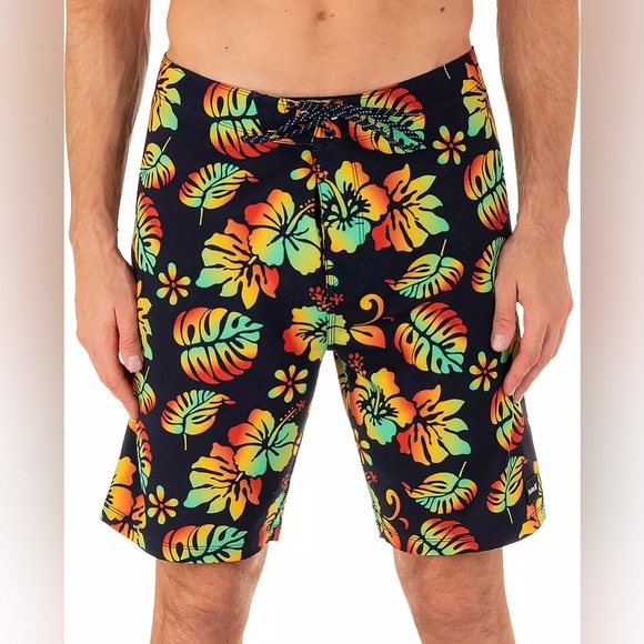Hurley Men's Phantom Eco Weekender Boardshorts. NWT! - Picture 1 of 6